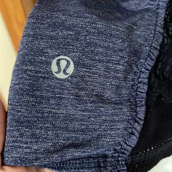 Lululemon top - Picture 4 of 5
